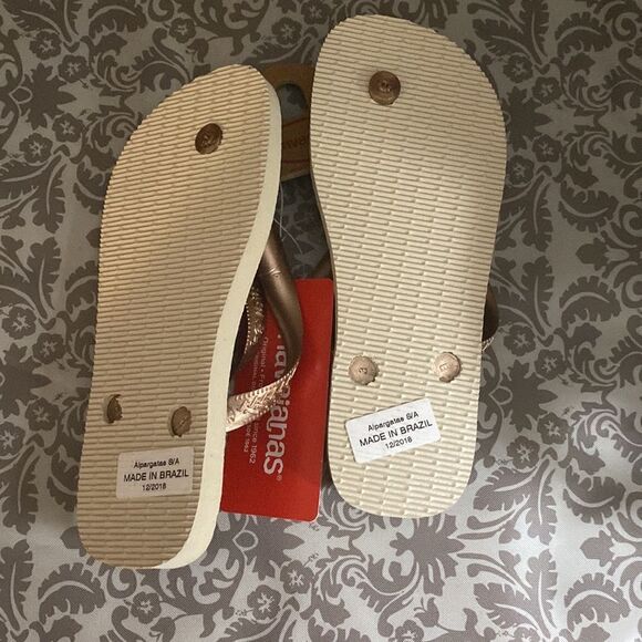 Gold/Rose Havaianas Flip Flops - Picture 4 of 5
